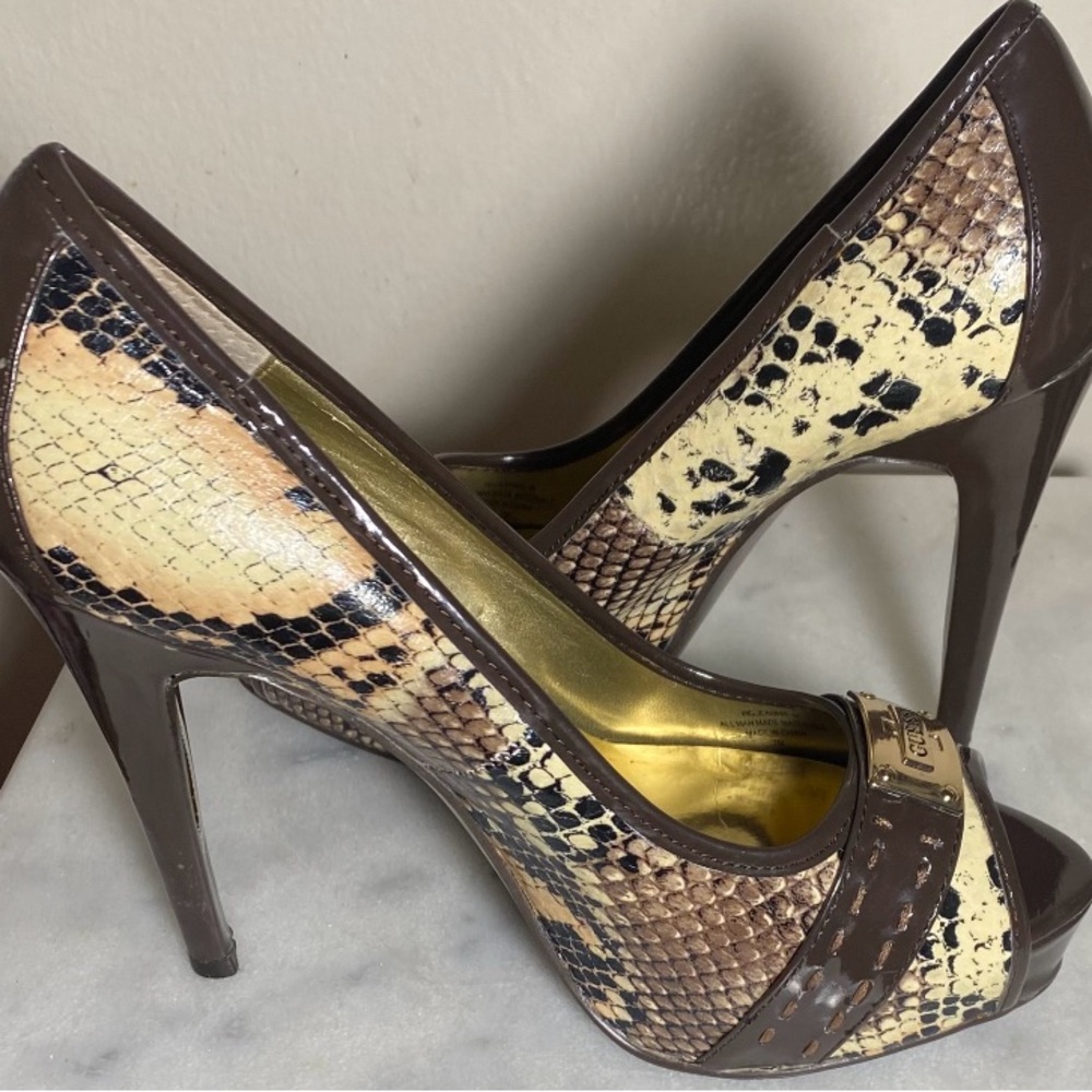 Guess Brown and Cream Snakeskin Heels